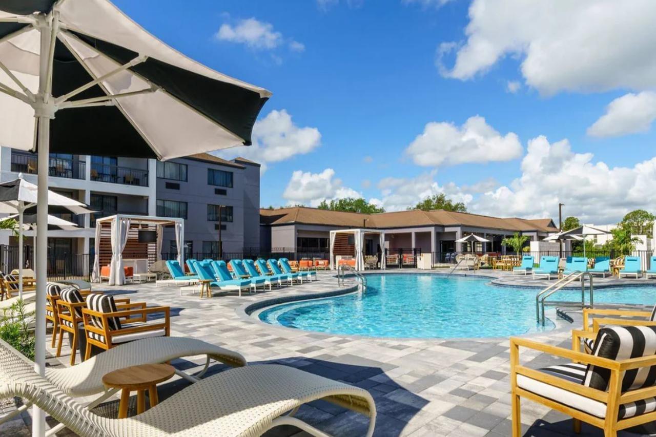 Courtyard By Marriott Orlando Lake Buena Vista At Vista Centre Экстерьер фото